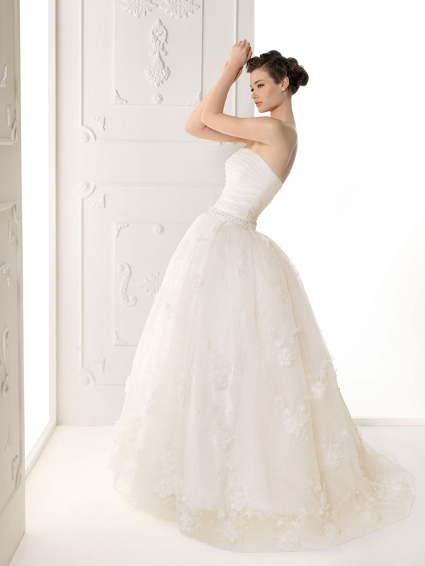 alma-novia-brautkleid-modell-187.jpg